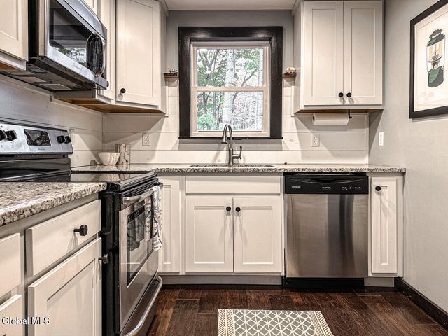 32 Heritage Vlg Road, Bolton, NY 12814