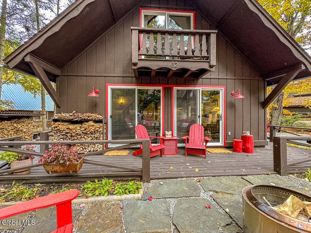 32 Heritage Vlg Road, Bolton, NY 12814