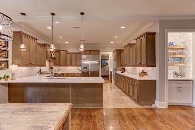 1948 CLARINGTON DR, Germantown, TN 38138