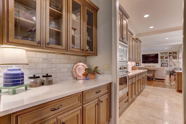 1948 CLARINGTON DR, Germantown, TN 38138