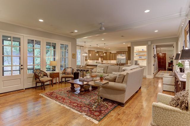 1948 CLARINGTON DR, Germantown, TN 38138