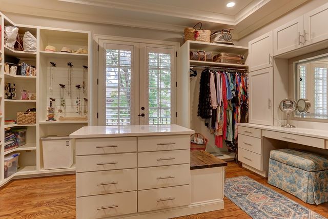 1948 CLARINGTON DR, Germantown, TN 38138