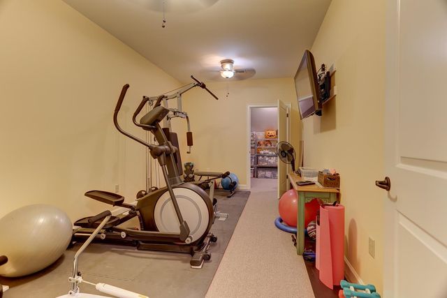 1948 CLARINGTON DR, Germantown, TN 38138