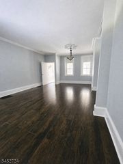 302 Pennington Ave, Trenton City, NJ 08618