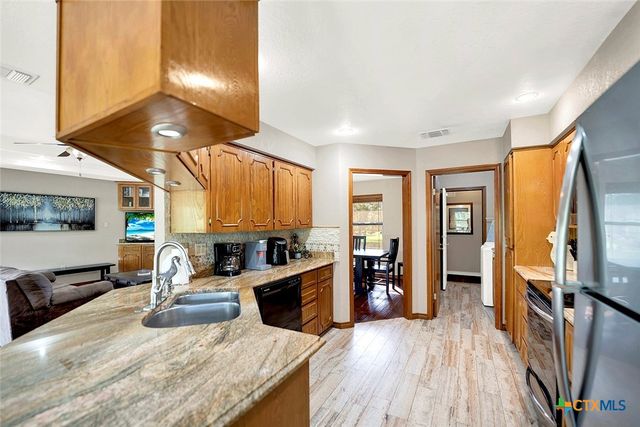 48 River Oak Drive, Seguin, TX 78155