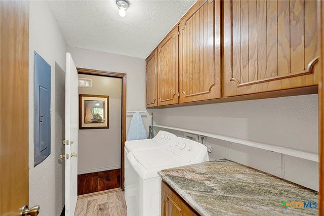 48 River Oak Drive, Seguin, TX 78155