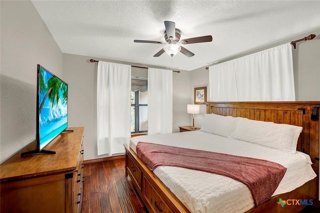 48 River Oak Drive, Seguin, TX 78155