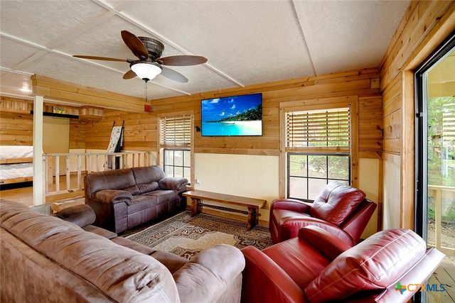 48 River Oak Drive, Seguin, TX 78155