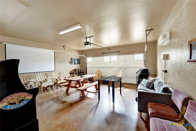 48 River Oak Drive, Seguin, TX 78155