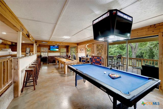 48 River Oak Drive, Seguin, TX 78155
