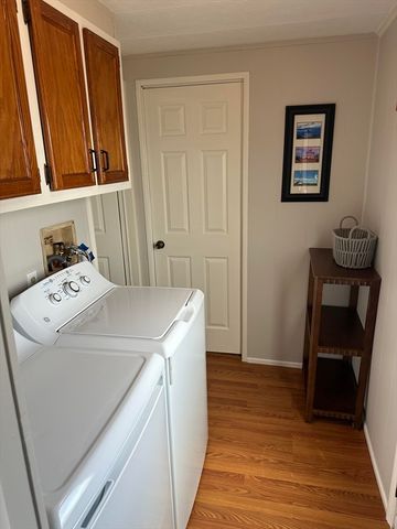 36 Old Point Rd WINTER, Newbury, MA 01951