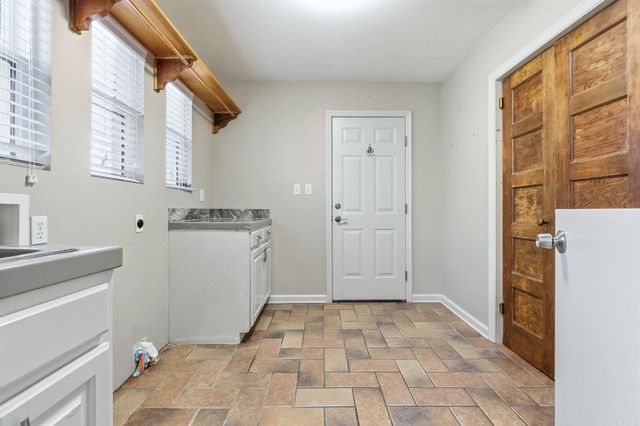 16020 Burlingame Road, Little Rock, AR 72223