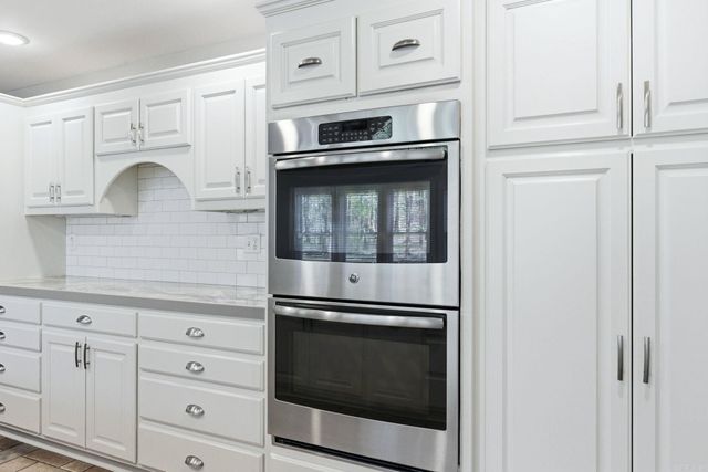 16020 Burlingame Road, Little Rock, AR 72223