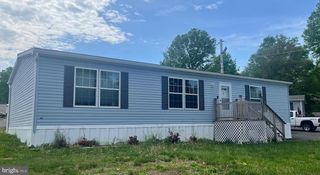 1302 Gibson Rd Trlr 73, Bensalem, PA 19020