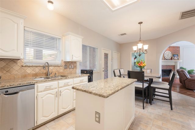 620 Sierra Vista, Allen, TX 75002
