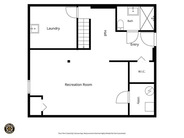 985 Blackhawk Rd, Beaver Falls, PA 15010