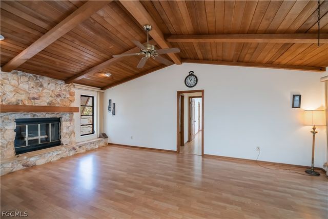 5702 Sandpiper PL, Fort Myers, FL 33919