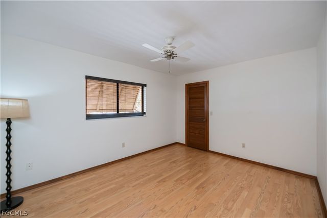 5702 Sandpiper PL, Fort Myers, FL 33919