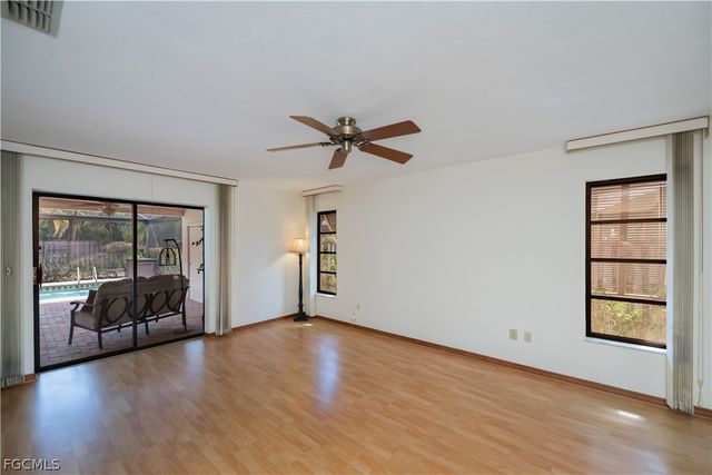 5702 Sandpiper PL, Fort Myers, FL 33919