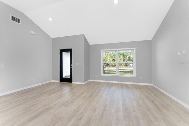 5081 S CHAMBERLAIN BOULEVARD, North Port, FL 34286