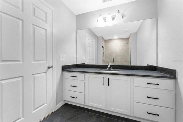 5081 S CHAMBERLAIN BOULEVARD, North Port, FL 34286