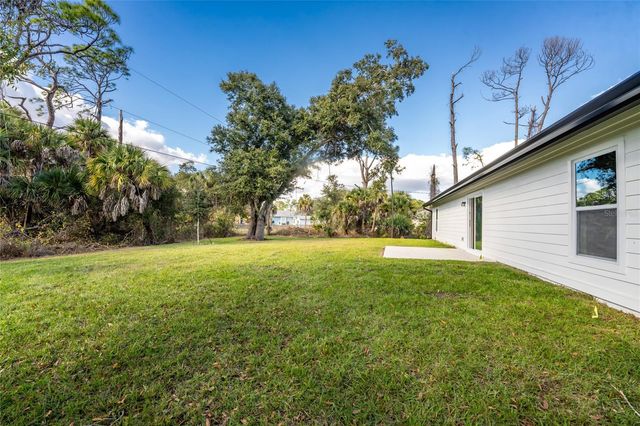 5081 S CHAMBERLAIN BOULEVARD, North Port, FL 34286