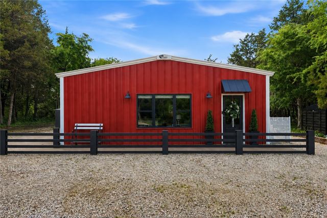 12417 Grants Pass Road, Prairie Grove, AR 72753