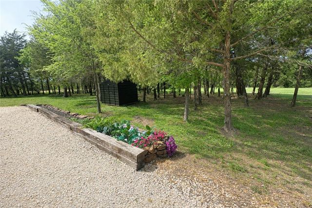 12417 Grants Pass Road, Prairie Grove, AR 72753