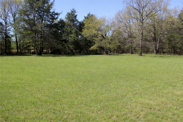 12417 Grants Pass Road, Prairie Grove, AR 72753
