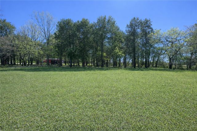 12417 Grants Pass Road, Prairie Grove, AR 72753