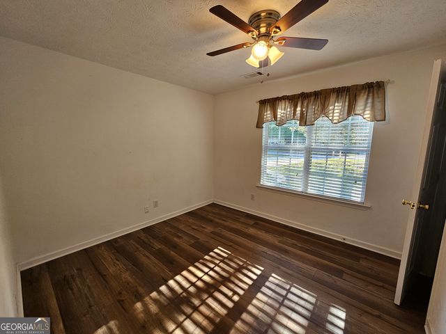 124 Kimbell Farm Drive, Locust Grove, GA 30248