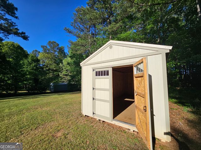 124 Kimbell Farm Drive, Locust Grove, GA 30248