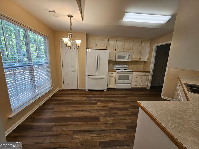 124 Kimbell Farm Drive, Locust Grove, GA 30248