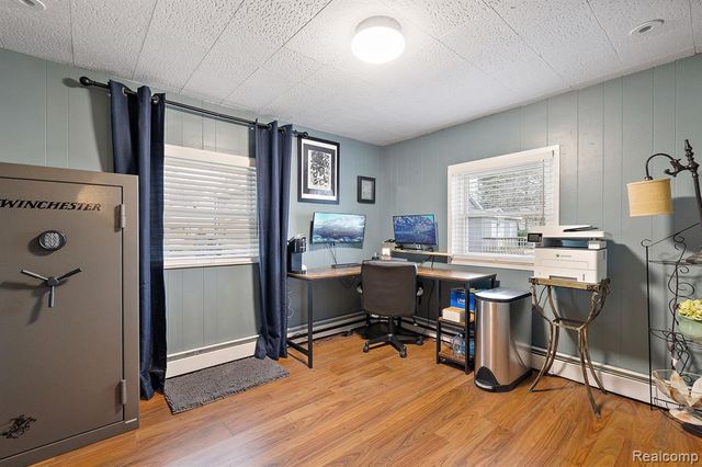 3529 Lakeview Drive, Ortonville, MI 48462