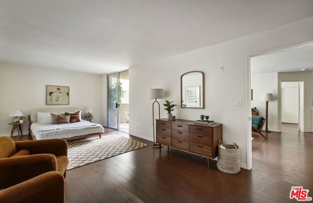 Image 17 of property listing at 6140 Monterey Road 312, Los Angeles, CA 90042