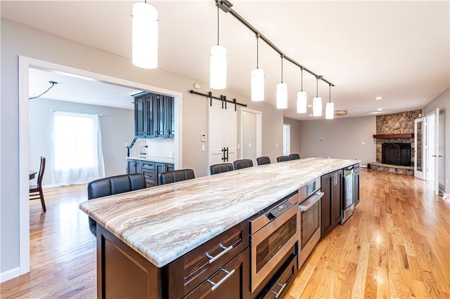 109 Fieldstone Ct, Penn Twp, PA 15644