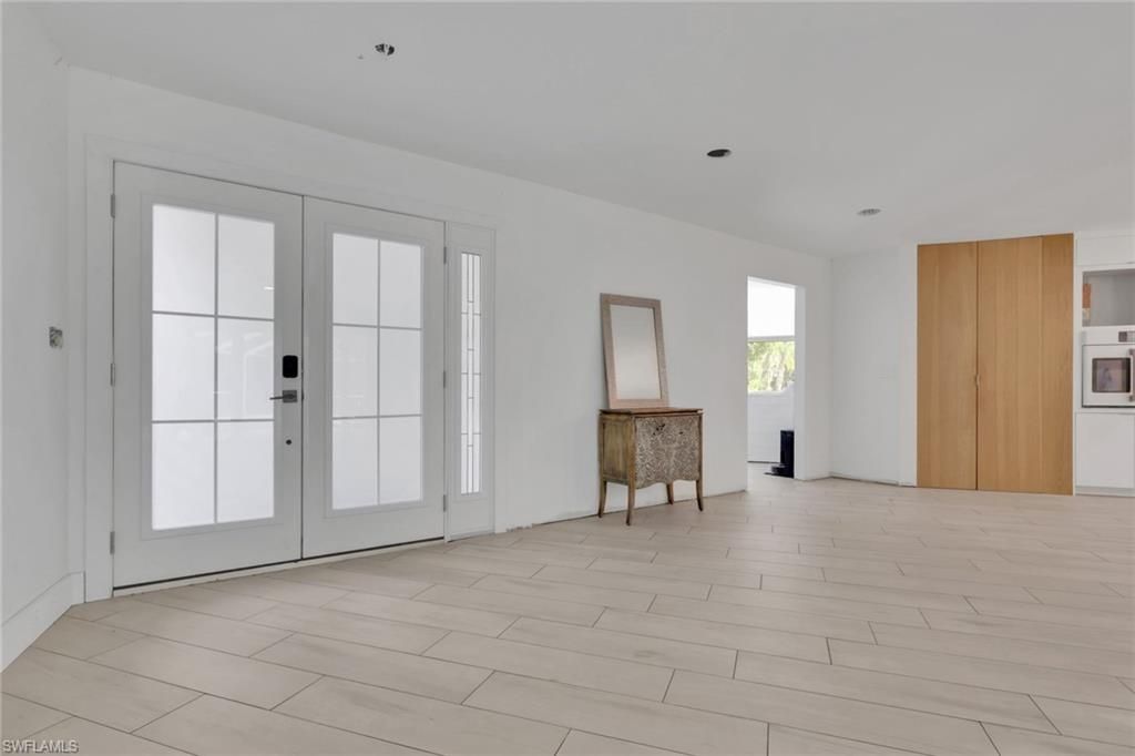 27126 Rue De Paix, BONITA SPRINGS, FL 34135 — photo 5