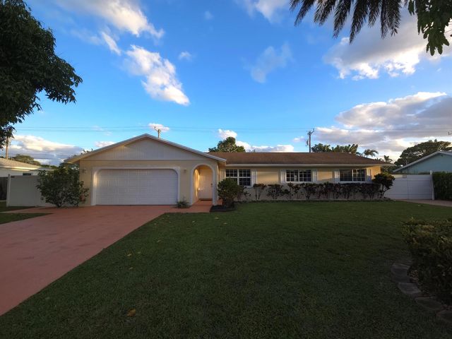 4554 Franwood Drive, Delray Beach, FL 33445