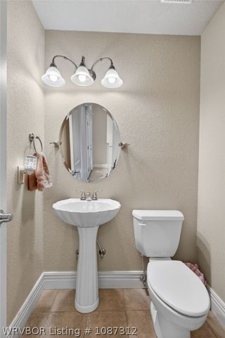 715 Ledanna Drive, Van Buren, AR 72956