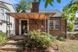102 Dickson Street, Kirkwood, MO 63122