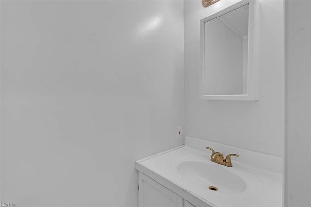 7107 Lord Carrington DR, Gloucester, VA 23061