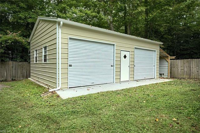 7107 Lord Carrington DR, Gloucester, VA 23061