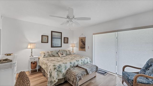 11 QUAILS RUN BOULEVARD 2, Englewood, FL 34223