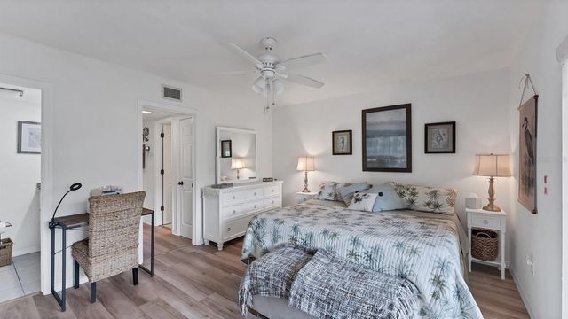 11 QUAILS RUN BOULEVARD 2, Englewood, FL 34223