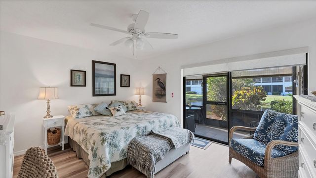 11 QUAILS RUN BOULEVARD 2, Englewood, FL 34223