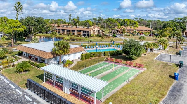 11 QUAILS RUN BOULEVARD 2, Englewood, FL 34223