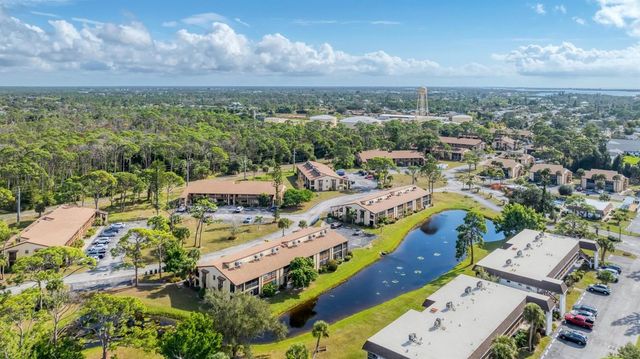 11 QUAILS RUN BOULEVARD 2, Englewood, FL 34223