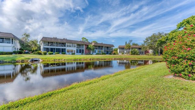 11 QUAILS RUN BOULEVARD 2, Englewood, FL 34223