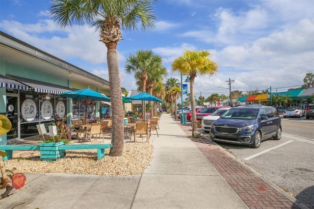 11 QUAILS RUN BOULEVARD 2, Englewood, FL 34223