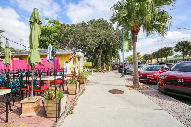 11 QUAILS RUN BOULEVARD 2, Englewood, FL 34223